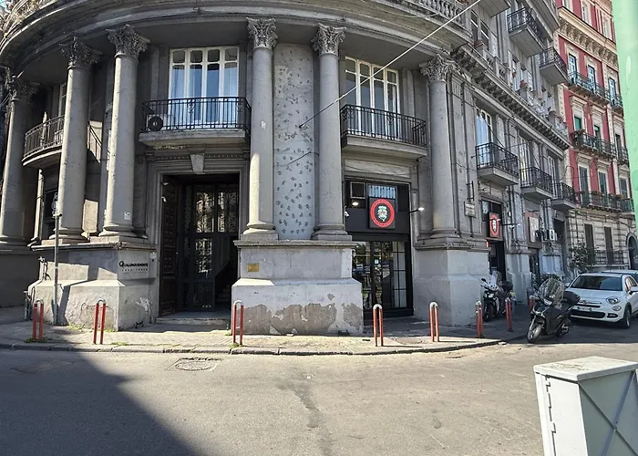 La Piazza Suite